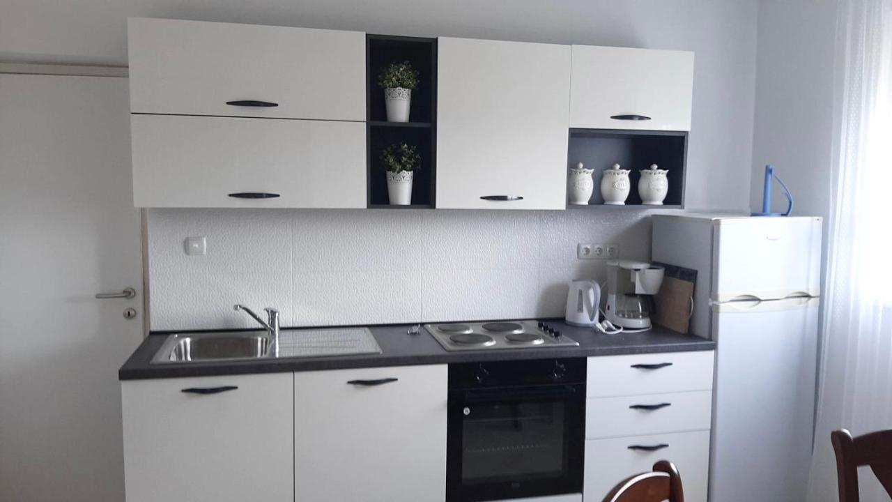 Apartment Tea Rab Town Dış mekan fotoğraf